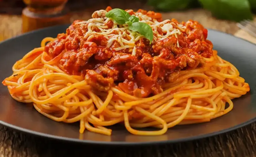 Jak zrobić idealne spaghetti - Poznaj triki na makaron i gęsty sos