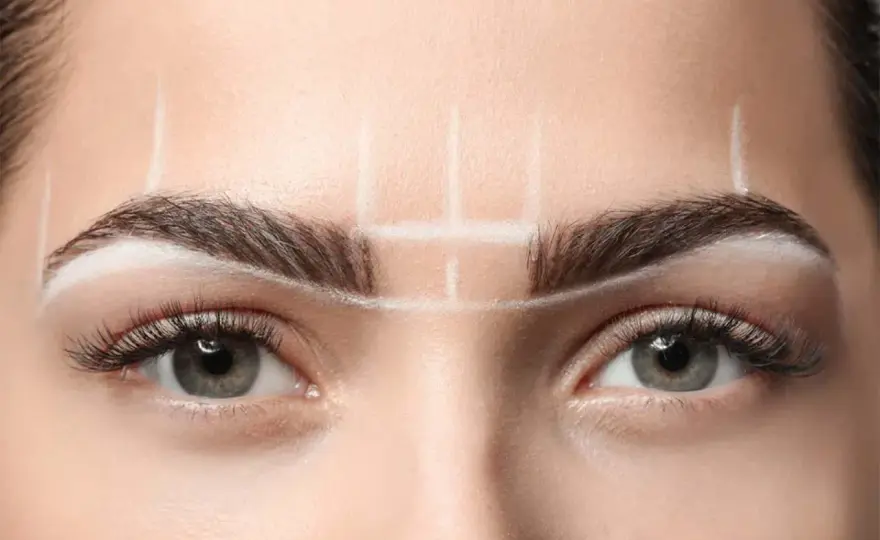 Cejas tatuadas - ¿Microblading o Micropigmentación? Guía completa
