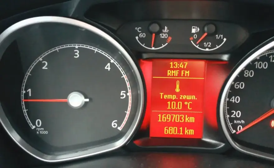 Jak wymusić wypalanie DPF w Mondeo MK4 i uniknąć problemów z filtrem