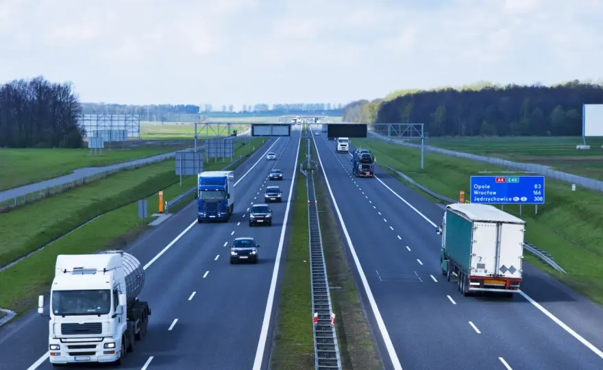 Ile można jechać po autostradzie - Czy 140 km/h zawsze jest legalne?