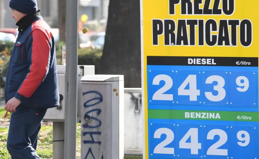 Accise sulla benzina - quanto pesano davvero sul pieno?