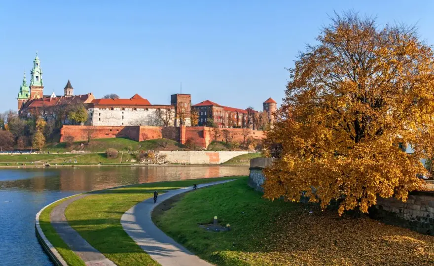 Tani weekend w Polsce - Jak zaplanować wyjazd za 350-600 zł?