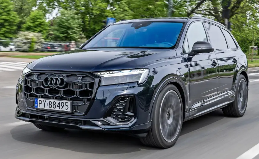 Audi Q7 wymiary - Czy ten SUV zmieści się w Twoim garażu?
