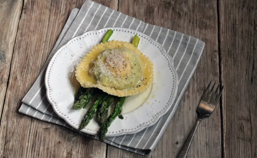 Ravioli z płynnym żółtkiem - Zrób to perfekcyjnie!