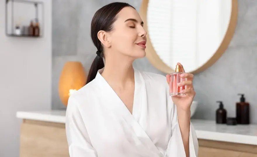 Mgiełka do ciała czy perfumy? Poznaj najważniejsze różnice