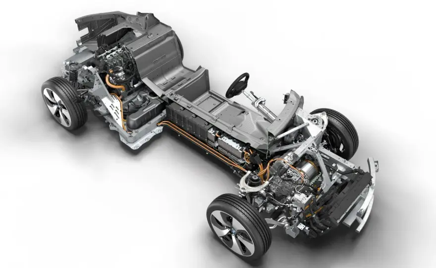 BMW i8 - Silnik, napęd, serwis. Co warto wiedzieć?