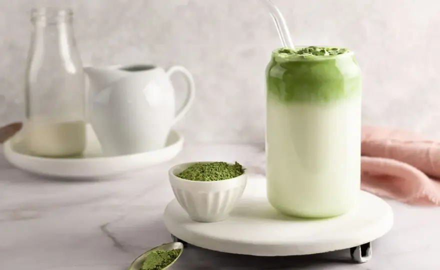 Matcha - co to jest, jak smakuje i jak ją przygotować w domu?