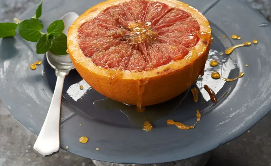 Grapefruit Low Carb - Wie viel ist erlaubt? Tipps & Rezepte