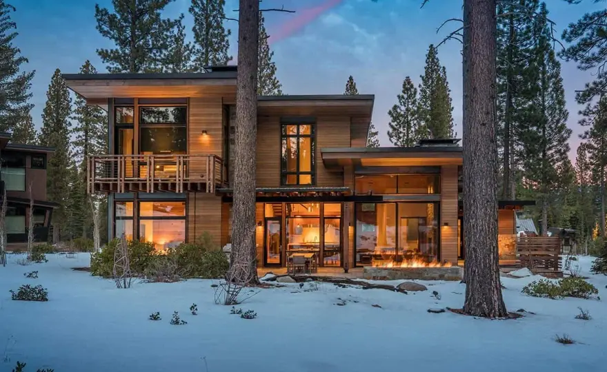 Modern Mountain Homes - Design for Comfort & Style