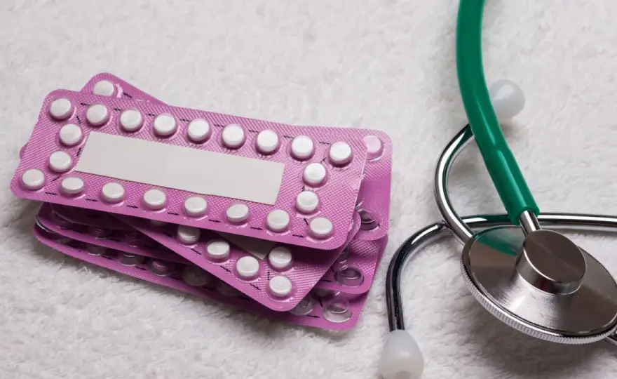 Dienogest w endometriozie - Jak go stosować i na co uważać?