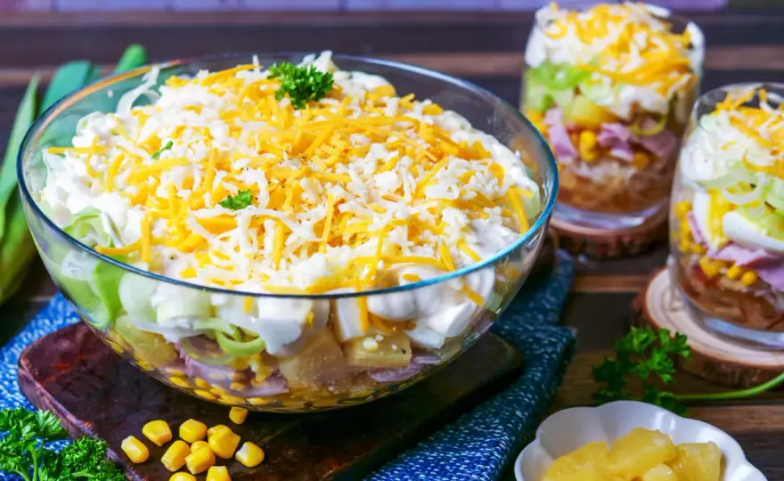 Schichtsalat mit Miracel Whip - So gelingt er perfekt!