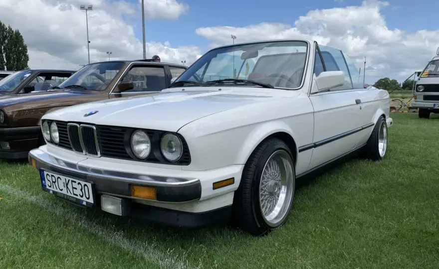 BMW 325i - Które wybrać i czy warto kupić?