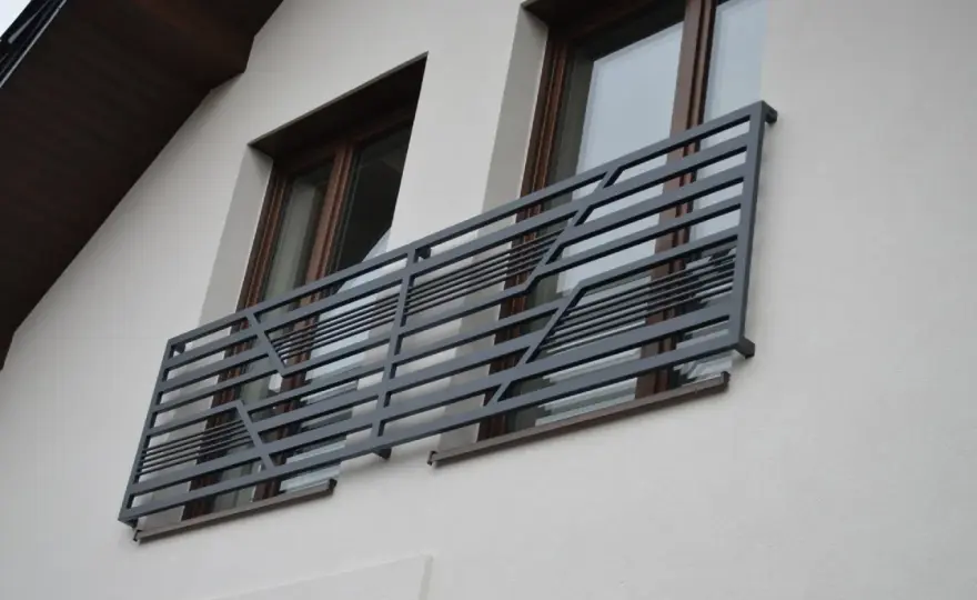 Balkon francuski - Czy to rozwiązanie dla Ciebie? Sprawdź!
