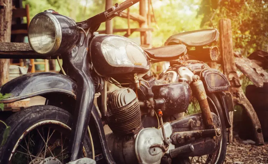Dar de alta moto sin papeles - Coste real y trámites 2026