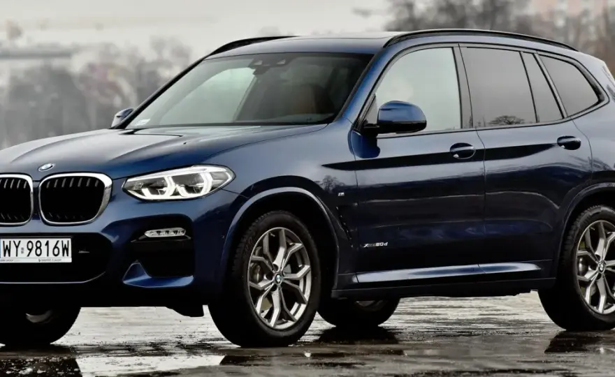 BMW X3 - Wymiary, silniki i opinie. Którą wersję najlepiej wybrać?