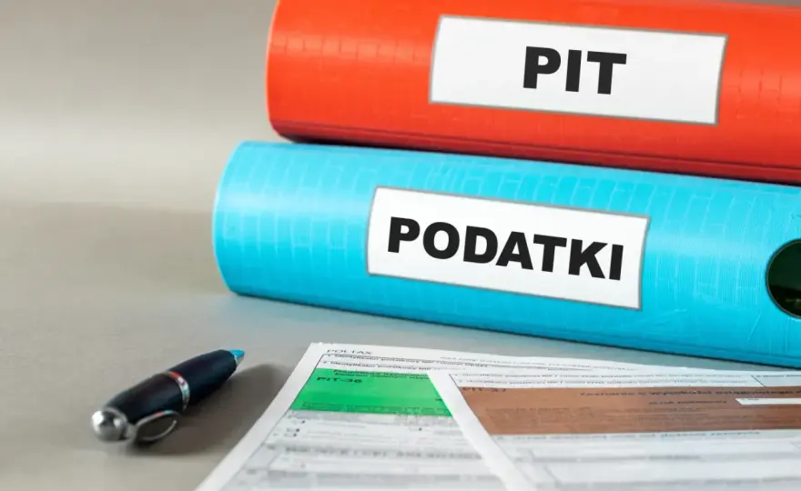 Ulgi podatkowe 2026 - Jak legalnie obniżyć swój PIT?