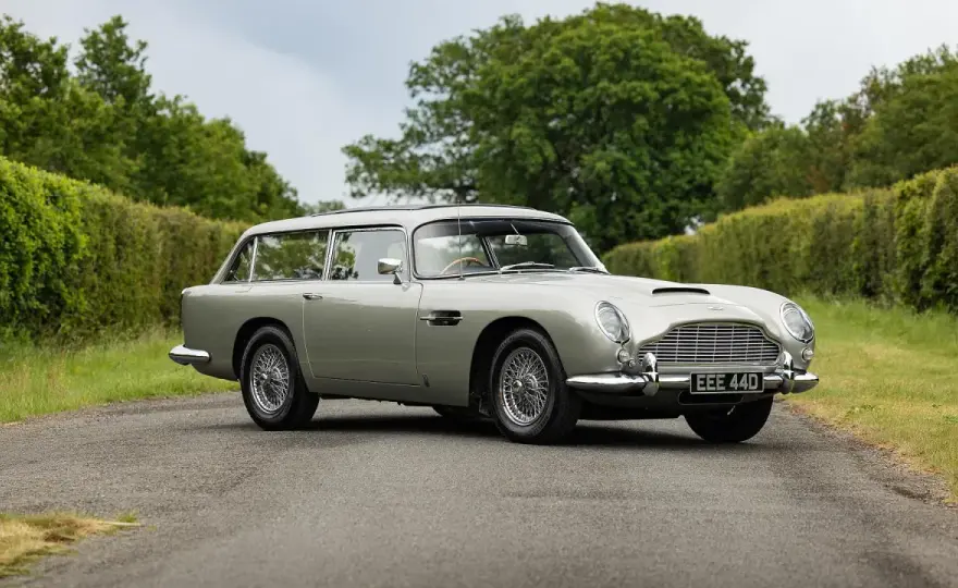 Aston Martin DB5 - historia, odmiany i sekrety klasyka