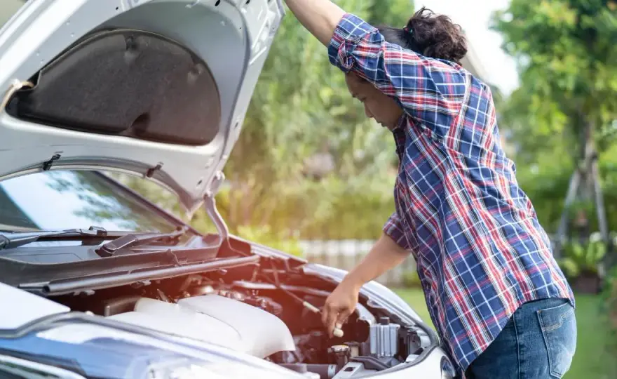 Dlaczego auto szarpie podczas jazdy diesel? Odkryj przyczyny i rozwiązania