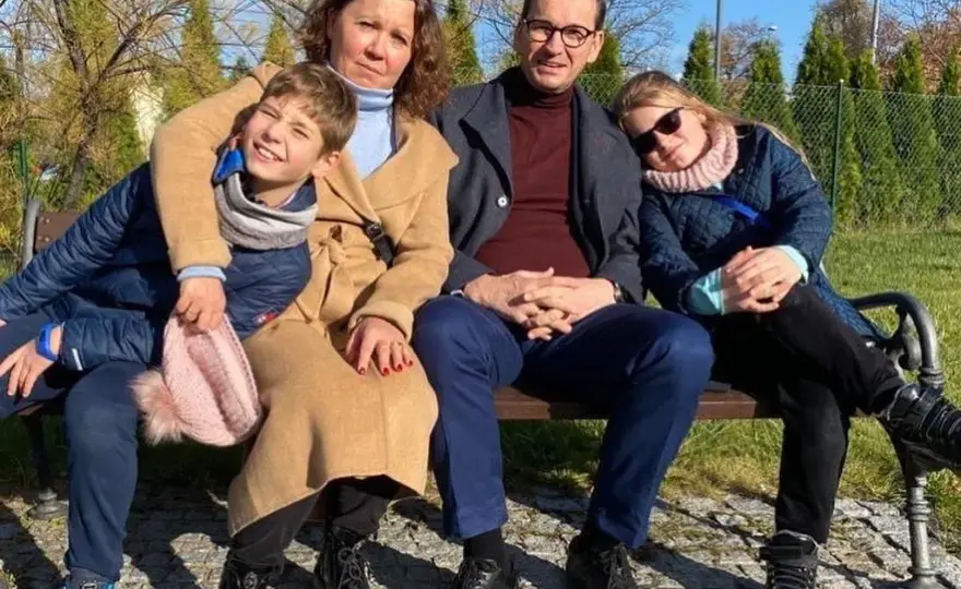 Kim jest żona Morawieckiego? Poznaj Iwonę Morawiecką