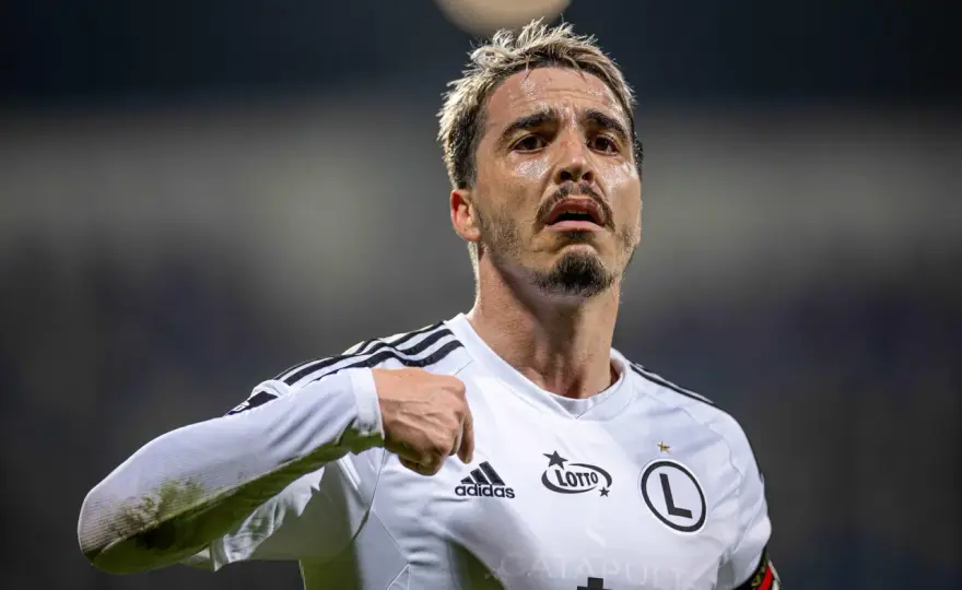 Legia Warszawa: Ile zarabiają piłkarze? Poznaj listę płac!