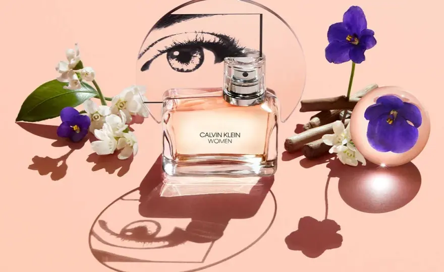 Najładniejsze perfumy Calvin Klein damskie, które zachwycają i uwodzą