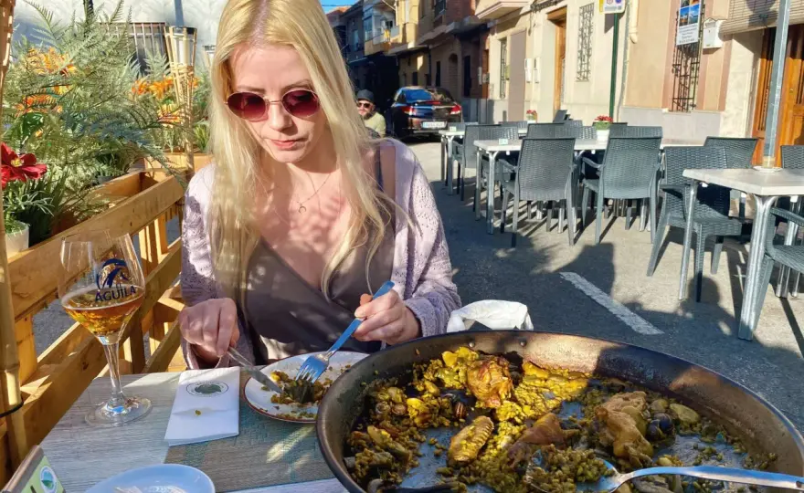Gdzie zjeść paellę w Walencji: najlepsze restauracje, które musisz znać
