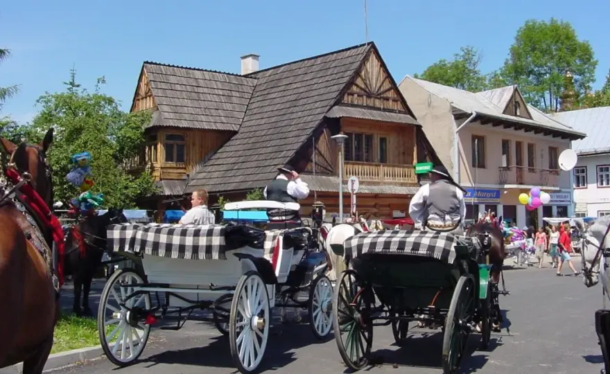 Najlepsze atrakcje w Poroninie, które musisz zobaczyć podczas wizyty