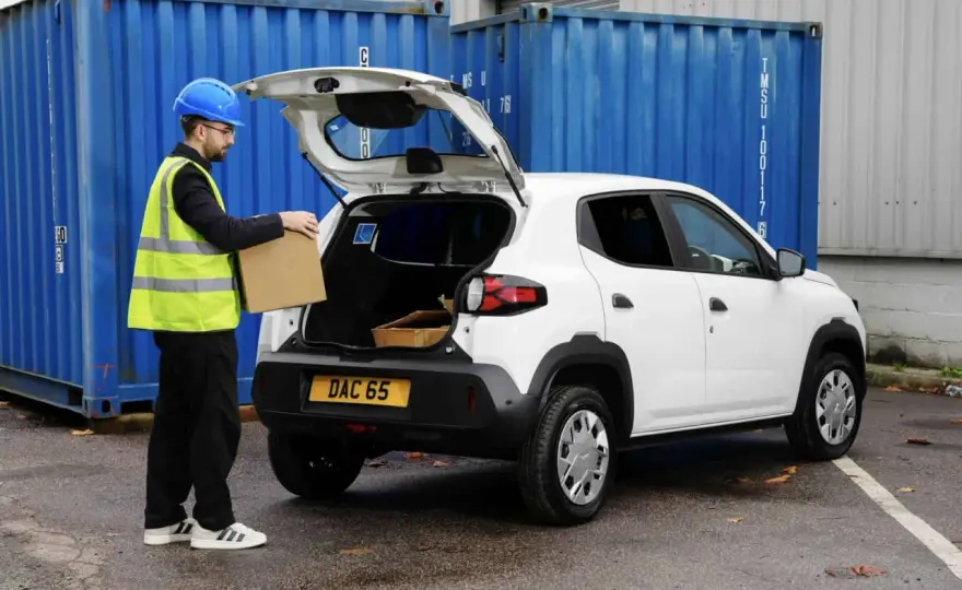 Dacia Spring Cargo - czy ten elektryk się opłaca firmie?