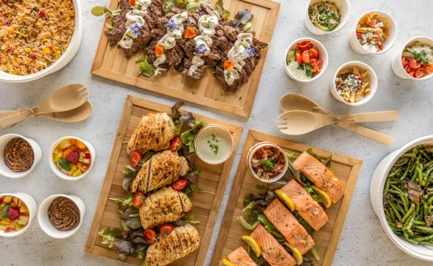 Buffet de midi réussi - Les clés d'un repas léger et fluide
