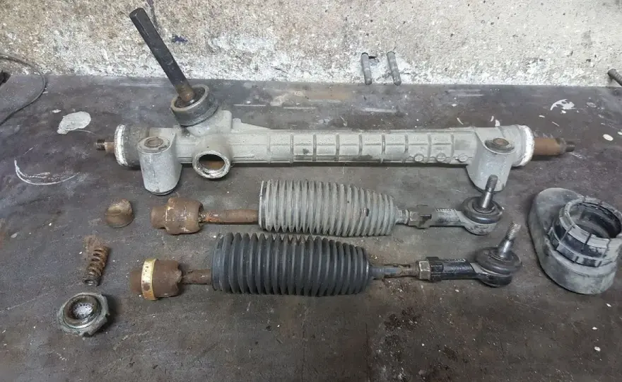 Ile kosztuje wymiana maglownicy Opel Corsa C? Sprawdź ukryte koszty