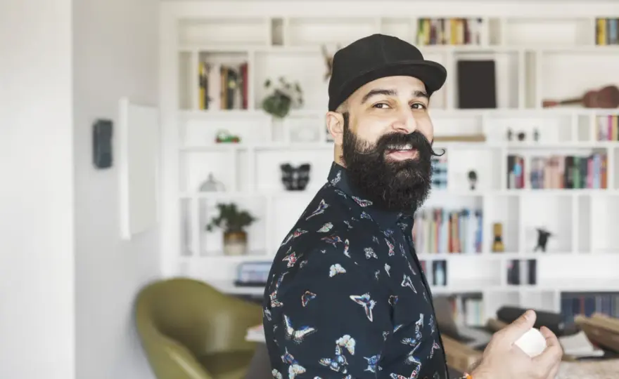 Creative Director werden - Aufgaben, Gehalt und Karriereweg