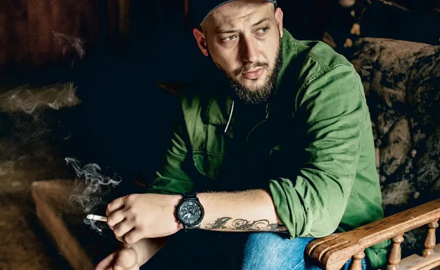Czy Kortez ma żonę? Prawda o jego życiu prywatnym i rozwodzie