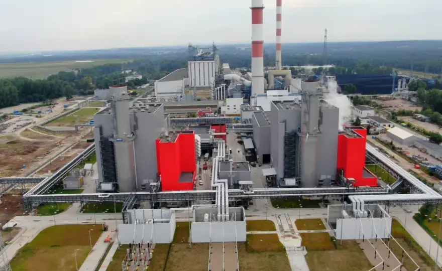 Elektrownia Dolna Odra: Nowe bloki gazowe i fotowoltaika - przyszłość energetyki