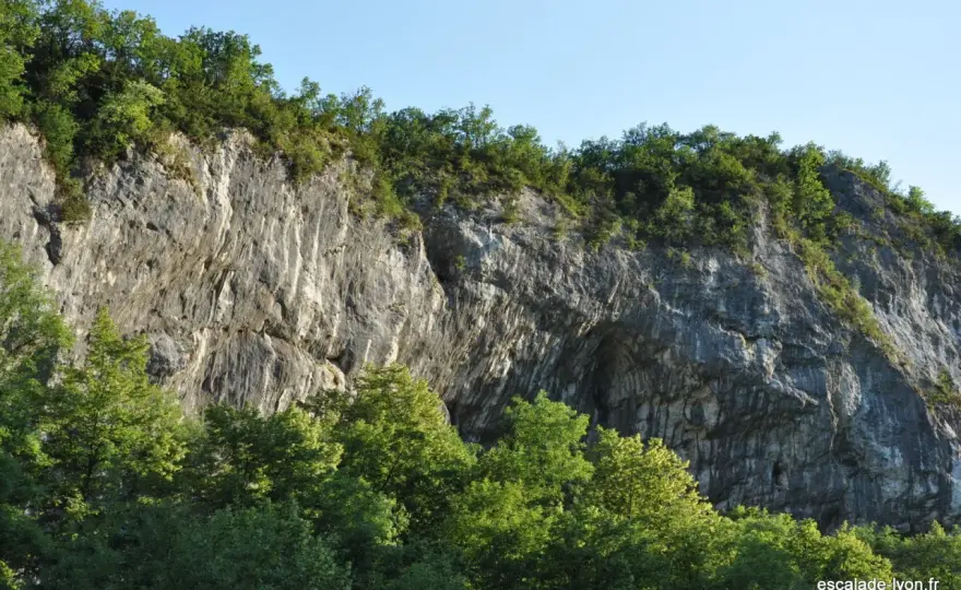 La Balme-de-Yenne - Escalade en Savoie pour grimpeurs confirmés