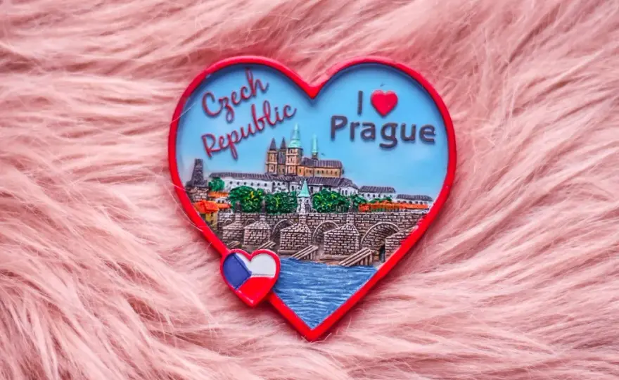 Ile kosztują pamiątki w Czechach? Ceny, które Cię zaskoczą