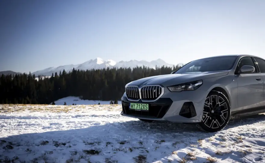 BMW i5 - Czy to idealna elektryczna limuzyna dla Ciebie?