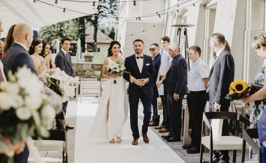 Ślub cywilny na luzie - pomysły, formalności i budżet