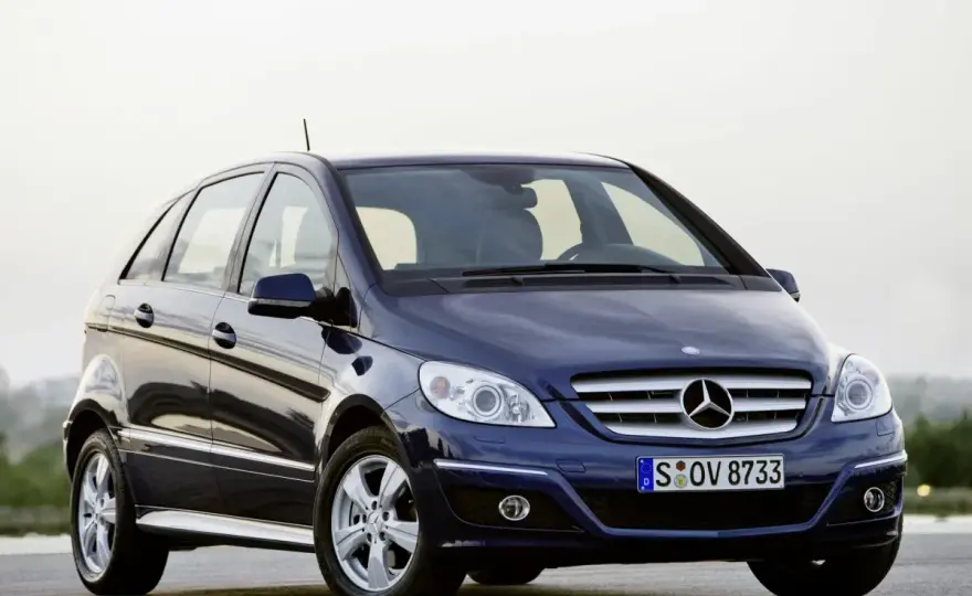 Mercedes Klasa B: Jaki silnik? Opinie z forów, których unikać?