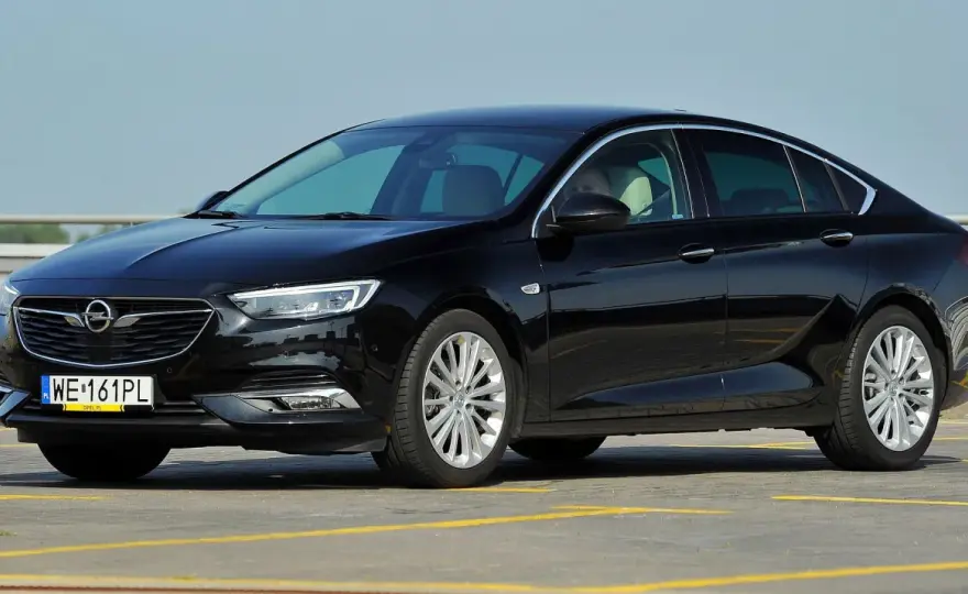 Opel Insignia - Który silnik wybrać, by uniknąć kosztownych napraw?