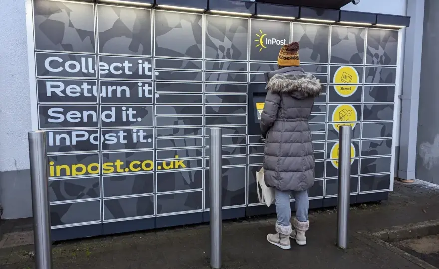 Centrum logistyczne InPost - jak czytać status paczki?