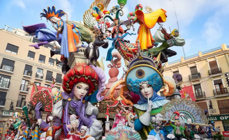 Fallas de València 2026 - ¿Qué días elegir para tu viaje?