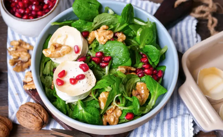 Feldsalat zu Weihnachten - Rezepte & Tipps für das perfekte Festmenü
