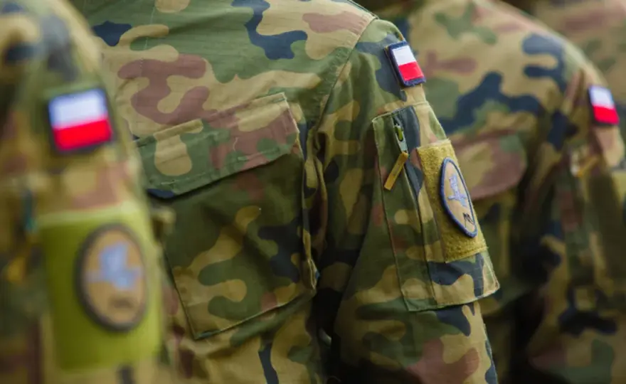 Żołnierz - Prawa i obowiązki w wojsku. Jaką formę wybrać?