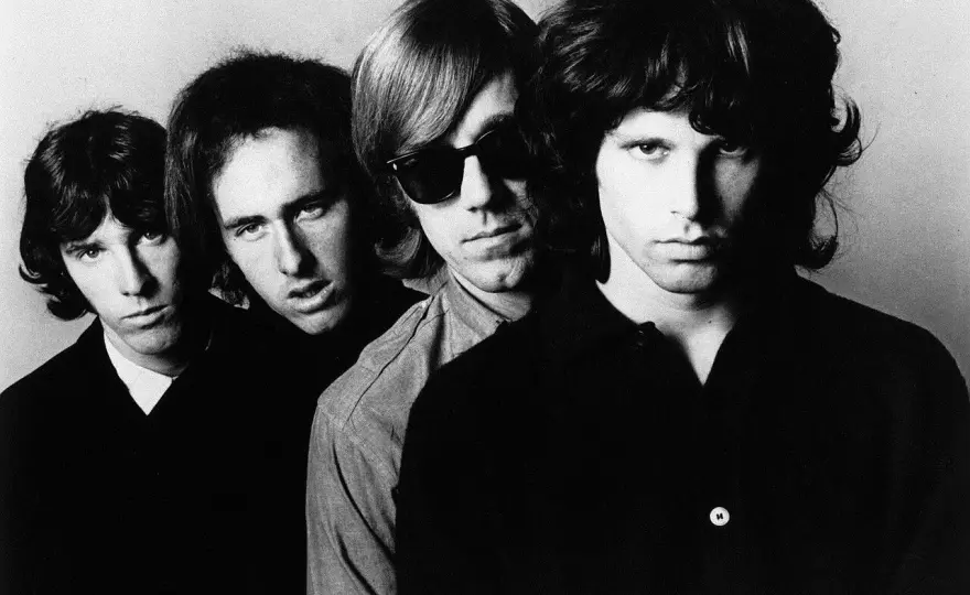 The Doors - Kto tworzył skład i jak brzmiał bez basu?