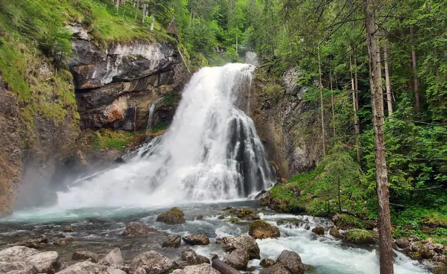 Teutoburger Wald Wasserfall - Dein Guide zu den schönsten Wegen