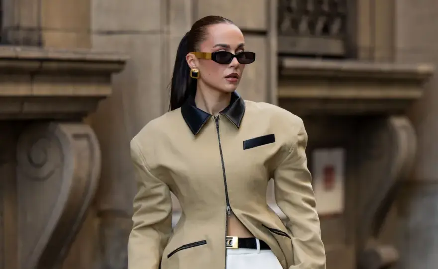 Estilo chic al vestir con elegancia natural y sin esfuerzo