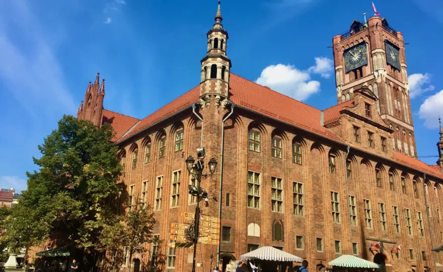 Toruń atrakcje: Odkryj najważniejsze miejsca, które musisz zobaczyć