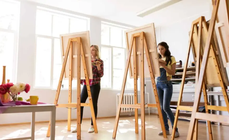 Staffelei selber bauen - Robust & günstig für dein Atelier