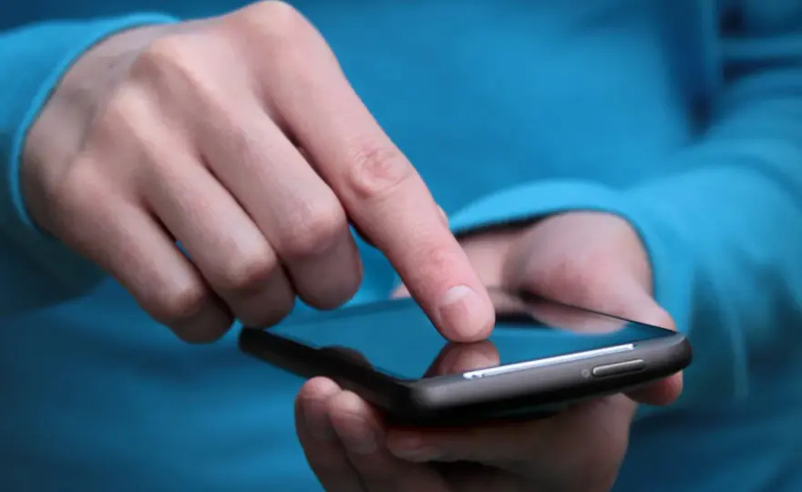 Jak wyłączyć tryb awaryjny w telefonie? Prosty poradnik