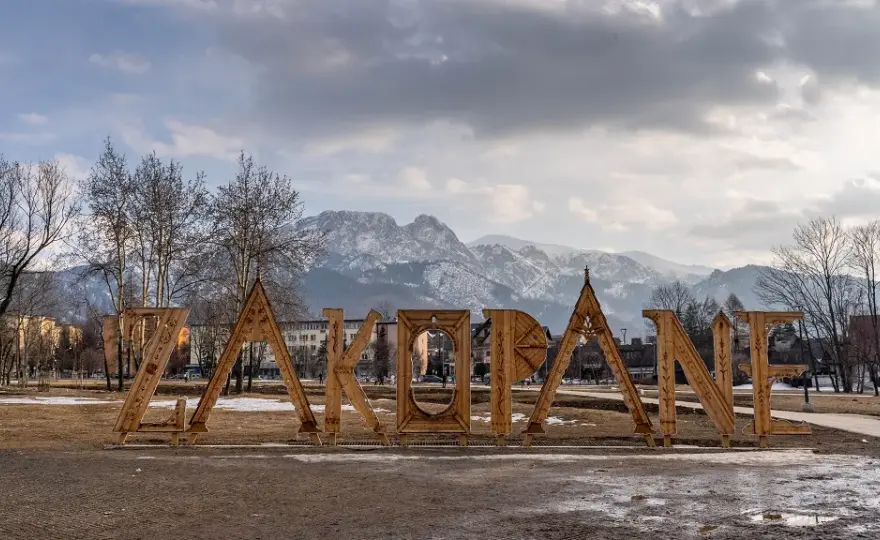 Zakopane - co warto zobaczyć i jakie szlaki wybrać na wędrówkę